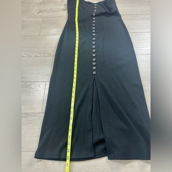 Olivia & James Black Ribbed Button Front Midi Dress - Picture 11 of 11